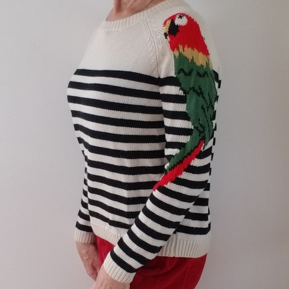 Urban Day Tops - Urban Day Parrot Knit Sweater top
